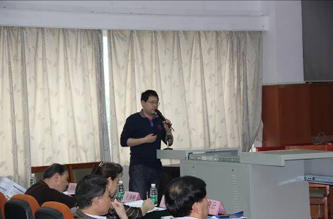 海川新材參加“全國(guó)公路科學(xué)技術(shù)成果推廣會(huì)”并做主題演講